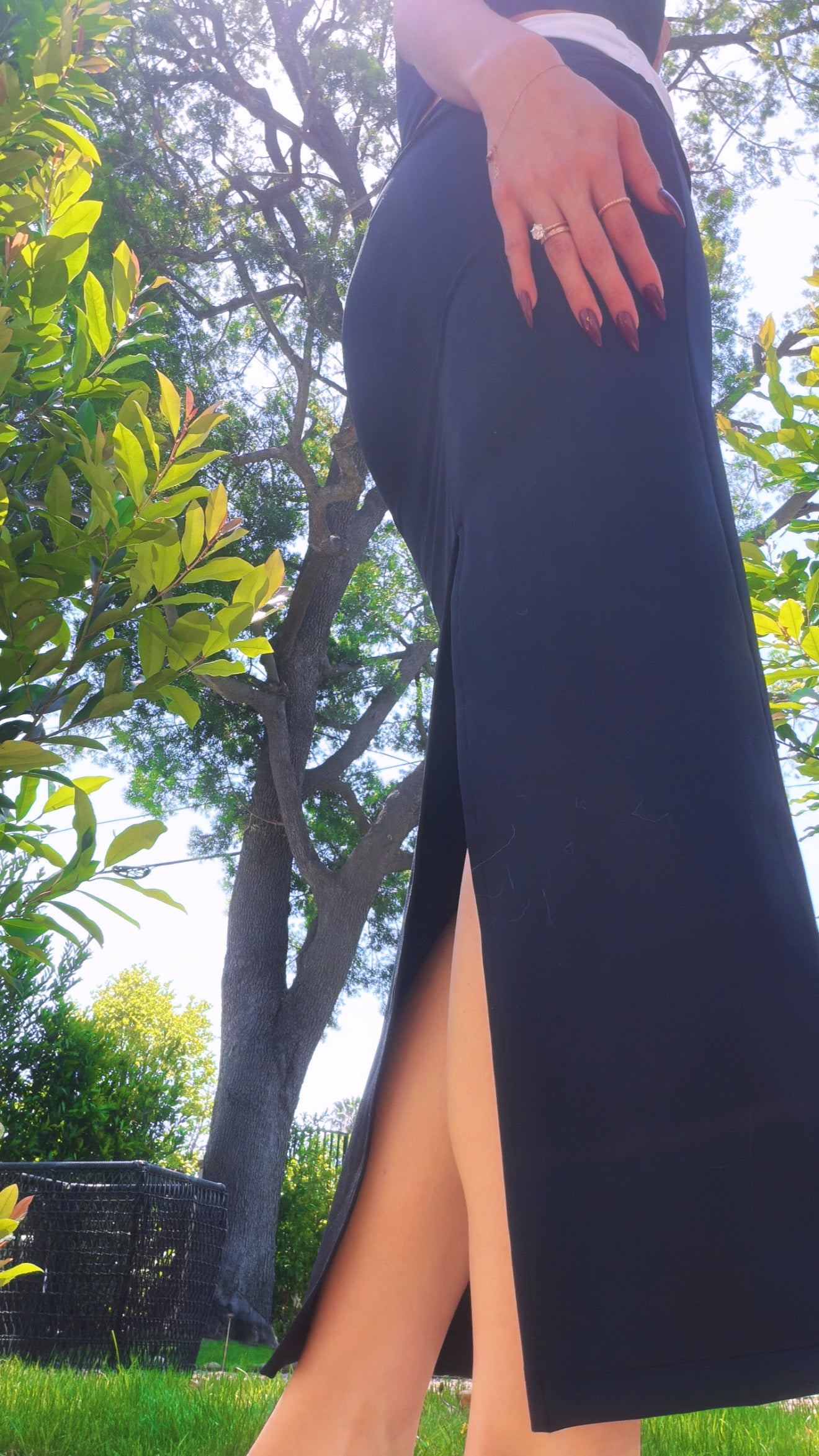 The Quiet Form Asymmetry Maxi – Black
