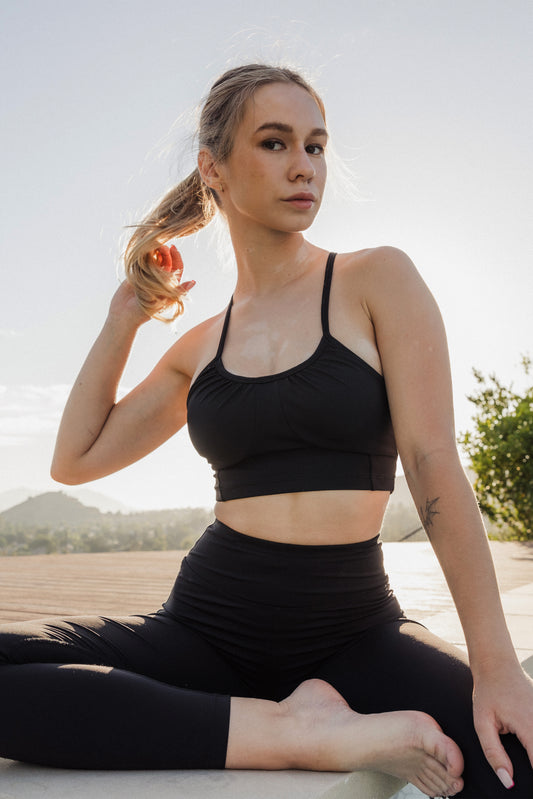 Ruched Crisscross Sports Bra in Black