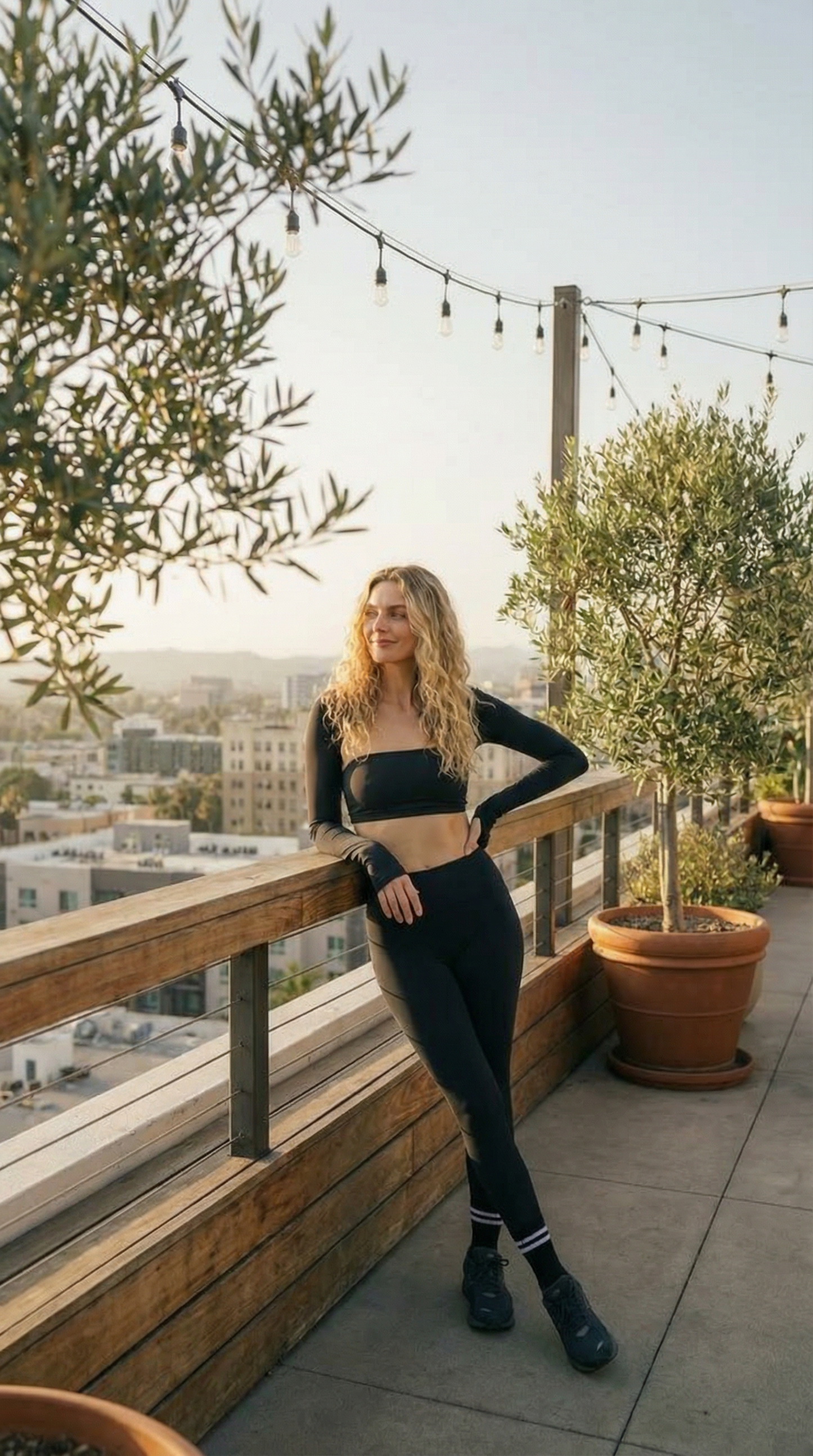 The Foundation Bandeau in Black